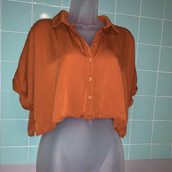 Orange crop top - Picture 2 of 6